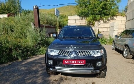 Mitsubishi Pajero Sport II рестайлинг, 2011 год, 1 900 000 рублей, 12 фотография