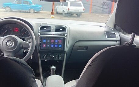 Volkswagen Polo VI (EU Market), 2011 год, 460 000 рублей, 7 фотография