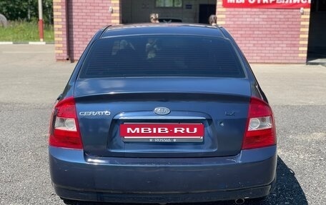 KIA Cerato I, 2004 год, 185 000 рублей, 4 фотография