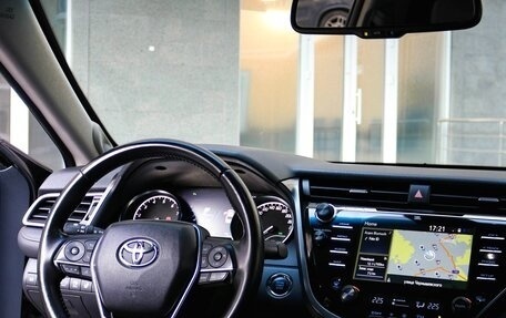 Toyota Camry, 2020 год, 3 450 000 рублей, 14 фотография