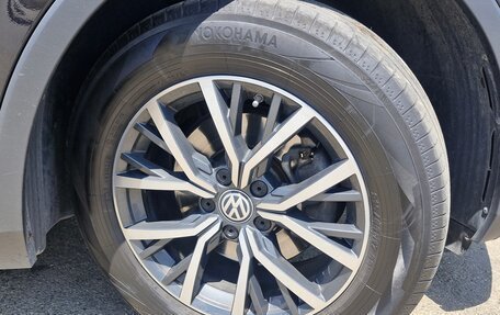 Volkswagen Tiguan II, 2019 год, 2 250 000 рублей, 10 фотография