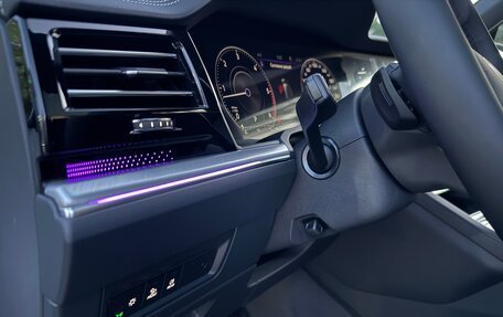 Volkswagen Touareg III, 2022 год, 8 750 000 рублей, 11 фотография