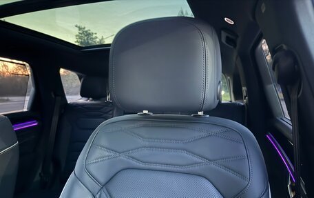 Volkswagen Touareg III, 2022 год, 8 750 000 рублей, 13 фотография