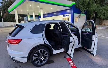 Volkswagen Touareg III, 2022 год, 8 750 000 рублей, 21 фотография