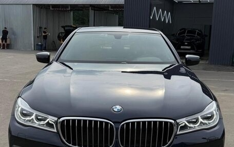 BMW 7 серия, 2018 год, 3 400 000 рублей, 1 фотография
