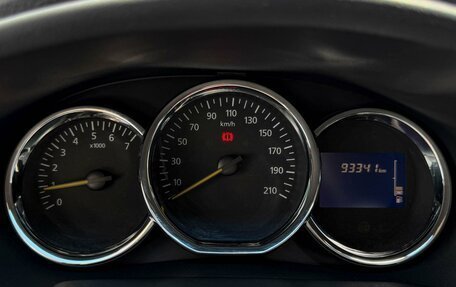 Renault Logan II, 2014 год, 949 000 рублей, 16 фотография