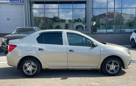Renault Logan II, 2018 год, 740 000 рублей, 6 фотография