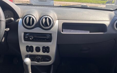 Renault Logan I, 2010 год, 370 000 рублей, 7 фотография