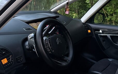 Citroen C4 Picasso II рестайлинг, 2012 год, 400 000 рублей, 2 фотография