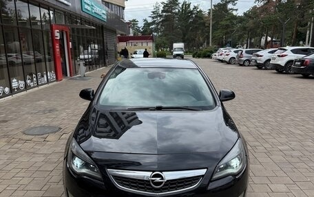 Opel Astra J, 2010 год, 660 000 рублей, 6 фотография