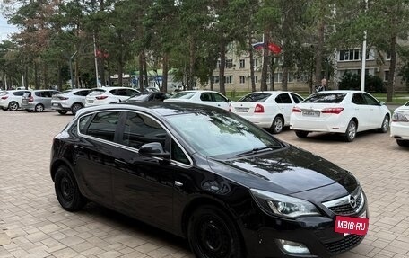 Opel Astra J, 2010 год, 660 000 рублей, 5 фотография