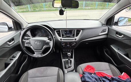 Hyundai Solaris II рестайлинг, 2019 год, 1 420 000 рублей, 3 фотография