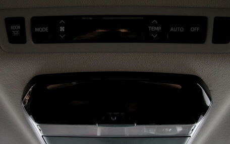 Toyota Vellfire I, 2008 год, 2 199 000 рублей, 28 фотография
