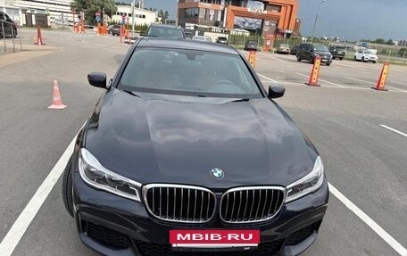 BMW 7 серия, 2018 год, 3 400 000 рублей, 6 фотография