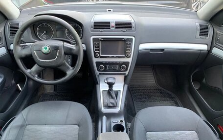 Skoda Octavia, 2011 год, 780 111 рублей, 9 фотография