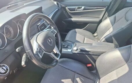 Mercedes-Benz C-Класс, 2011 год, 1 049 000 рублей, 10 фотография
