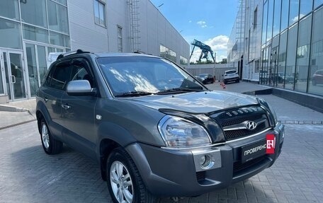 Hyundai Tucson III, 2011 год, 850 000 рублей, 3 фотография
