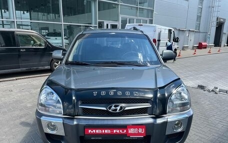 Hyundai Tucson III, 2011 год, 850 000 рублей, 2 фотография