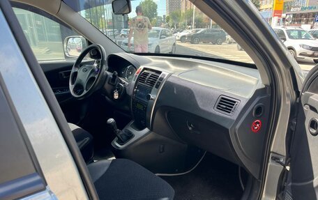 Hyundai Tucson III, 2011 год, 850 000 рублей, 10 фотография