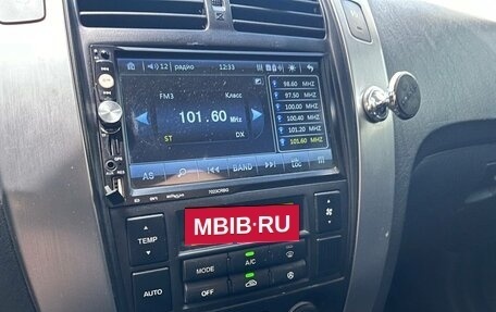 Hyundai Tucson III, 2011 год, 850 000 рублей, 18 фотография