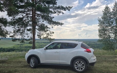 Nissan Juke II, 2013 год, 900 000 рублей, 1 фотография