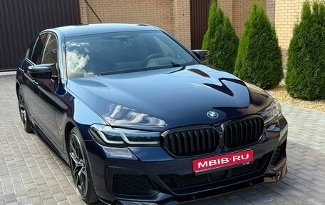 BMW 5 серия, 2021 год, 7 350 000 рублей, 1 фотография