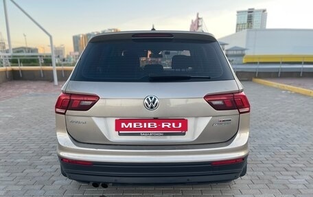 Volkswagen Tiguan II, 2020 год, 2 199 000 рублей, 6 фотография