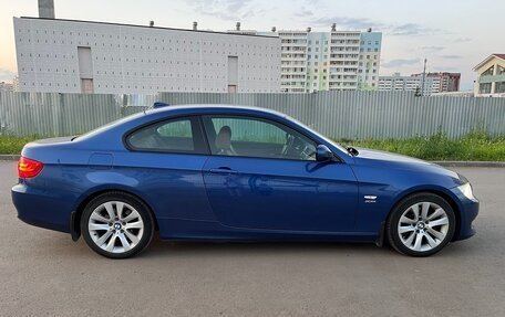 BMW 3 серия, 2011 год, 1 600 000 рублей, 2 фотография