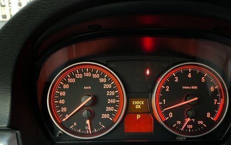 BMW 3 серия, 2011 год, 1 600 000 рублей, 13 фотография