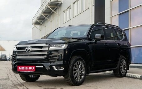 Toyota Land Cruiser, 2024 год, 13 900 000 рублей, 3 фотография