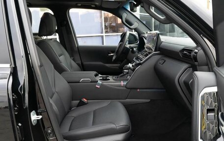 Toyota Land Cruiser, 2024 год, 13 900 000 рублей, 23 фотография