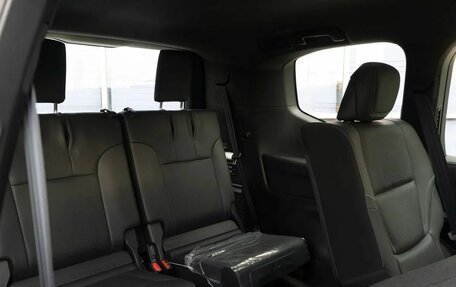 Toyota Land Cruiser, 2024 год, 13 900 000 рублей, 29 фотография