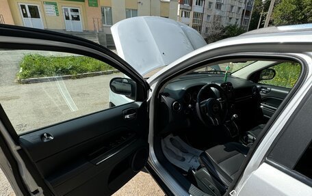 Jeep Compass I рестайлинг, 2012 год, 1 300 000 рублей, 39 фотография