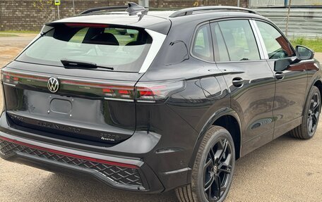 Volkswagen Tiguan, 2025 год, 1 590 000 рублей, 2 фотография