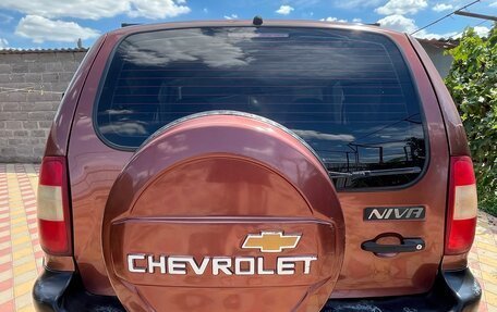 Chevrolet Niva I рестайлинг, 2008 год, 500 000 рублей, 11 фотография