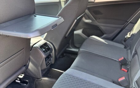 Volkswagen Tiguan II, 2020 год, 2 250 000 рублей, 13 фотография