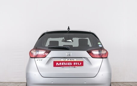Honda Fit, 2020 год, 1 499 000 рублей, 6 фотография