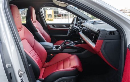 Porsche Cayenne III, 2025 год, 16 500 000 рублей, 25 фотография