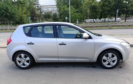 KIA cee'd I рестайлинг, 2008 год, 680 000 рублей, 3 фотография