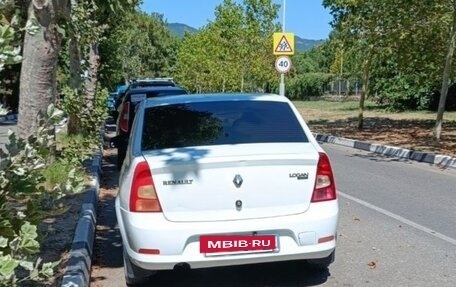 Renault Logan I, 2015 год, 400 000 рублей, 3 фотография