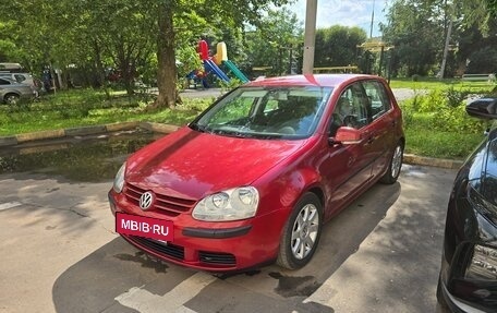 Volkswagen Golf V, 2003 год, 430 000 рублей, 2 фотография