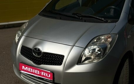 Toyota Yaris III рестайлинг, 2008 год, 560 000 рублей, 4 фотография