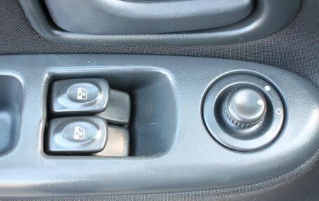 Renault Symbol I, 2006 год, 329 000 рублей, 9 фотография