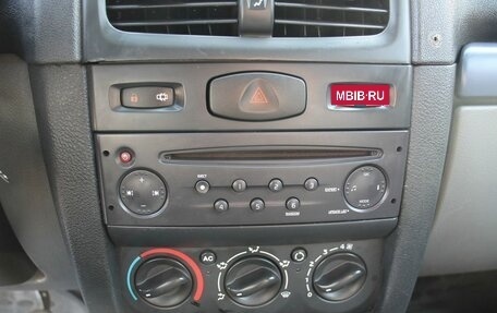 Renault Symbol I, 2006 год, 329 000 рублей, 10 фотография
