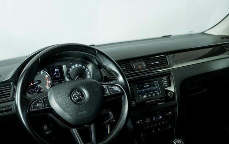 Skoda Rapid I, 2015 год, 962 000 рублей, 6 фотография