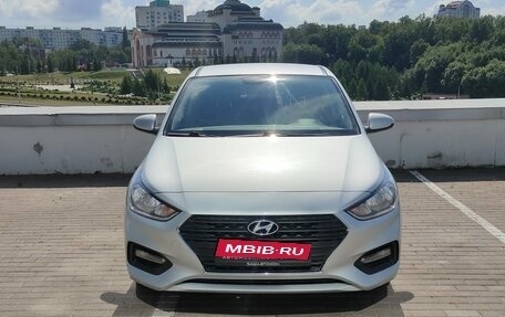 Hyundai Solaris II рестайлинг, 2018 год, 1 350 000 рублей, 2 фотография