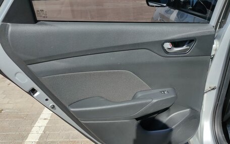 Hyundai Solaris II рестайлинг, 2018 год, 1 350 000 рублей, 20 фотография