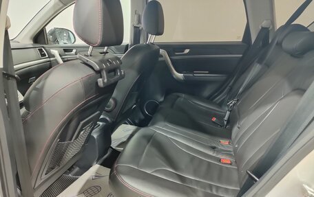 Haval H6, 2017 год, 1 600 000 рублей, 18 фотография