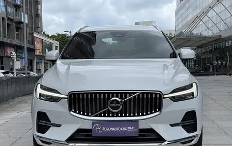 Volvo XC60 II, 2025 год, 6 100 000 рублей, 2 фотография