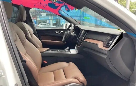 Volvo XC60 II, 2025 год, 6 100 000 рублей, 7 фотография
